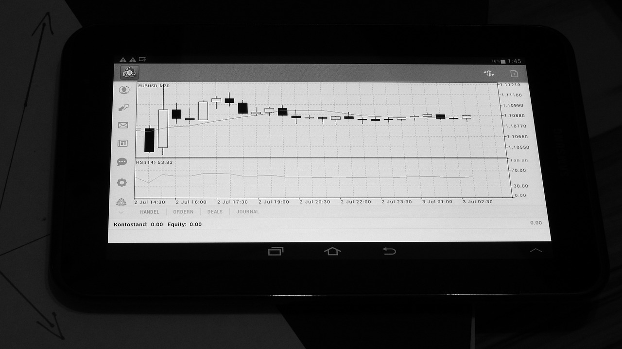 一肖中持一肖100%,深入分析定义策略_4DM60.437